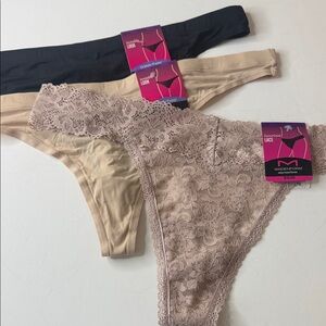 Maidenform Assortment of Thong Panties 3 Pairs Size XXL / 9